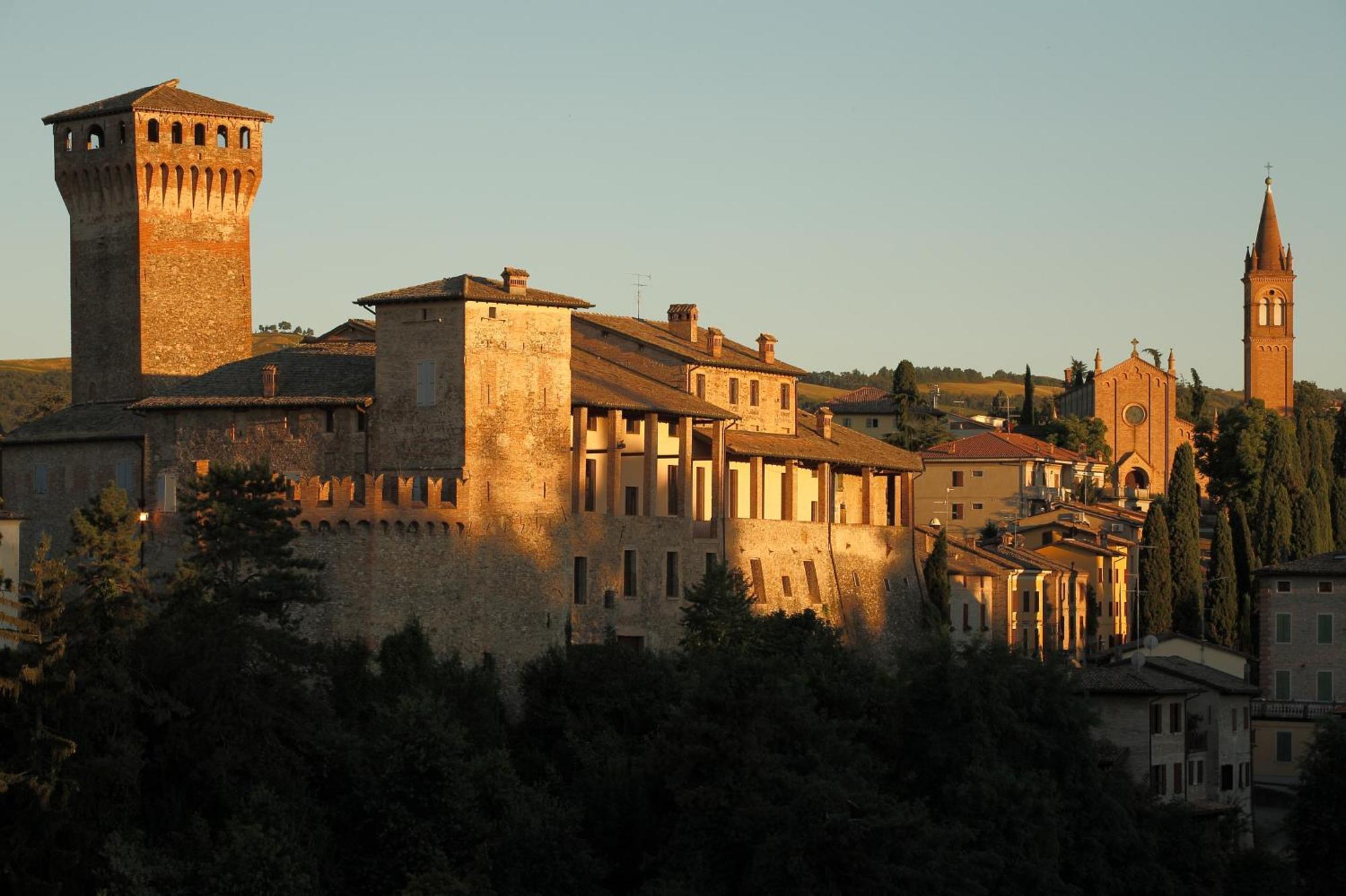 Гостевой дом Agriturismo Podere Diamante Кастельветро-ди-Модена Экстерьер фото